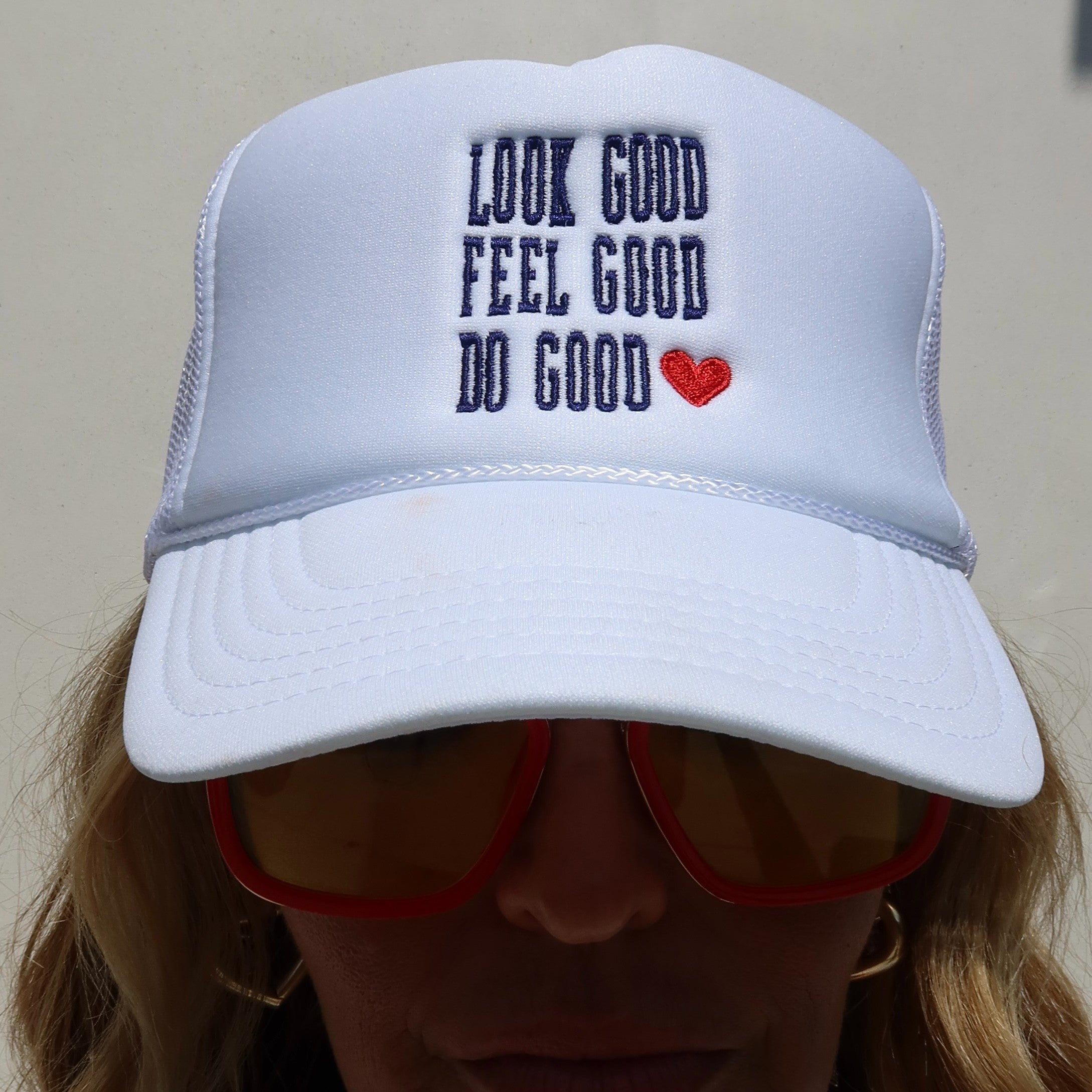FEEL GOOD TRUCKER - WHITE